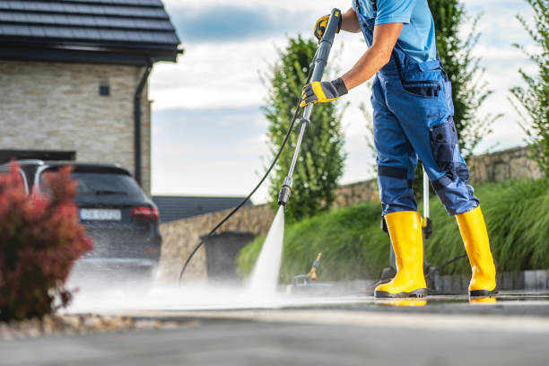 Best Dumpster Area Cleaning  in Mission, KS